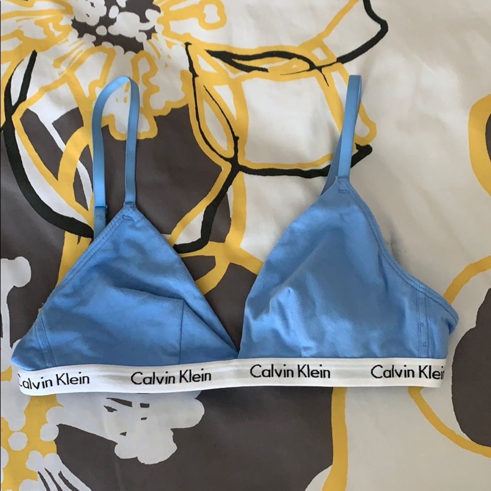 *Never worn* Beautiful light blue Calvin Klein bra